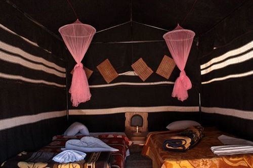 Captain'S Desert Camp วาดิรัม ภายนอก รูปภาพ